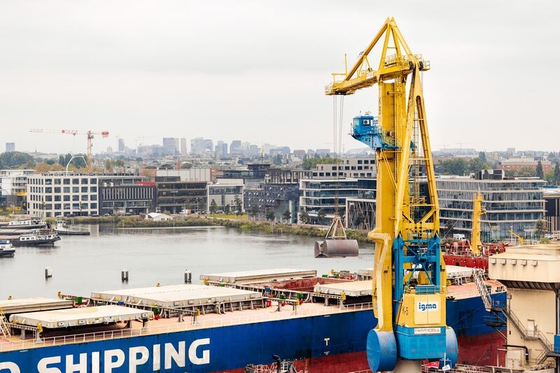 Sustainable port | Port of Amsterdam