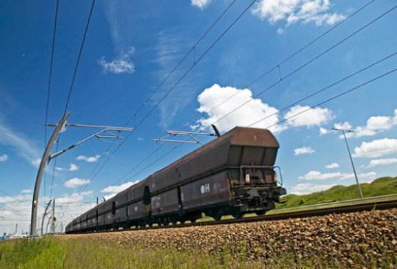 goederentrein op het spoor