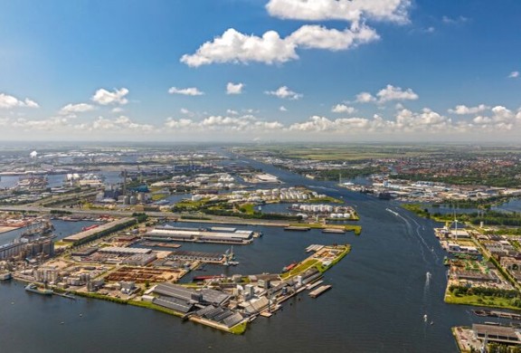 Overzichtsfoto Amsterdamse haven